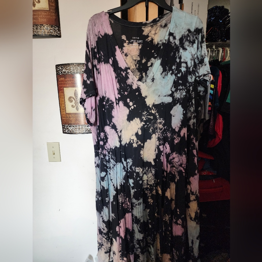 Tie-Dye Maxi Skirt